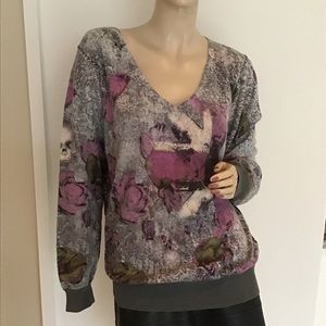 RAW 7 100% Cashmere Gray Purple Skulls Embroidered Beaded Deep V Sweater L‎ Y2K
